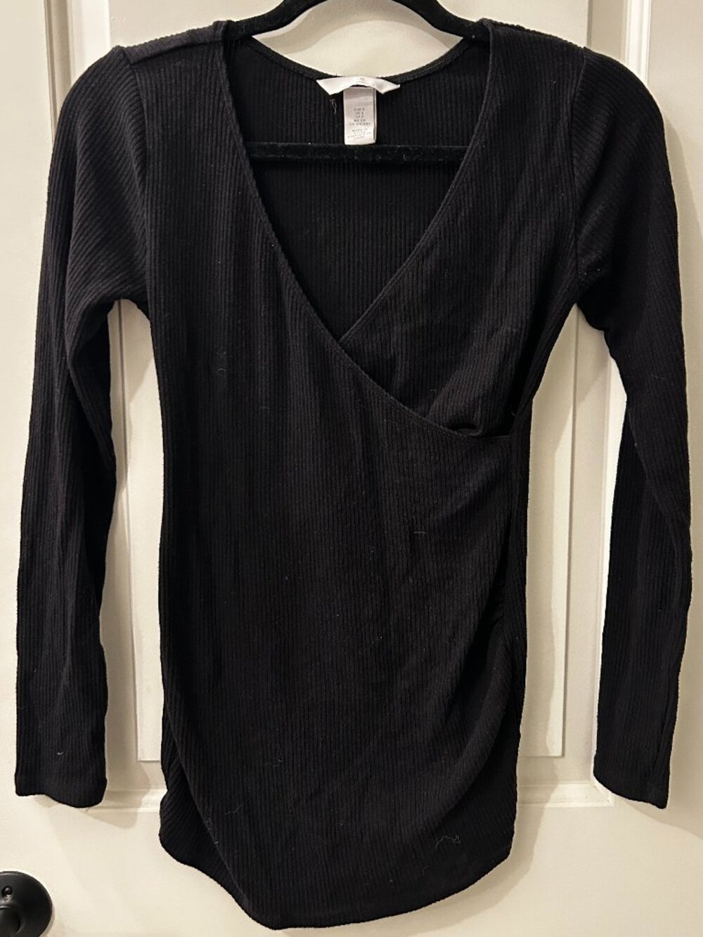 H&M Maternity Ribbed Long Sleeve Top